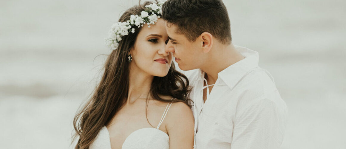 Unique engagement shoot ideas during the summer time Unique engagement shoot ideas during the summer time